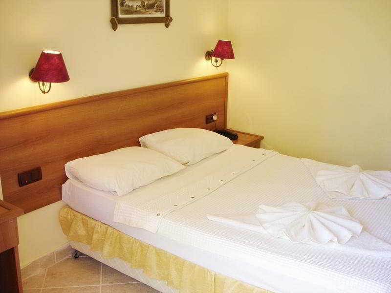 Mutlu Hotel Didim Exterior photo