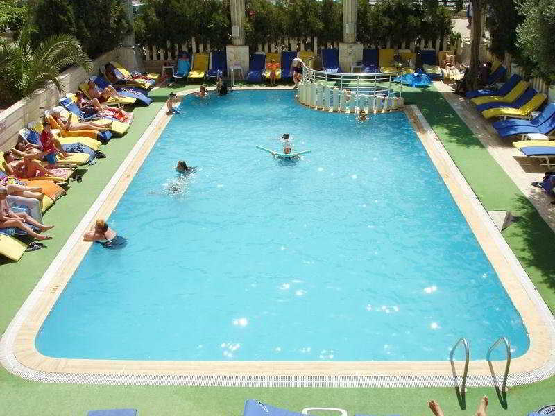 Mutlu Hotel Didim Exterior photo