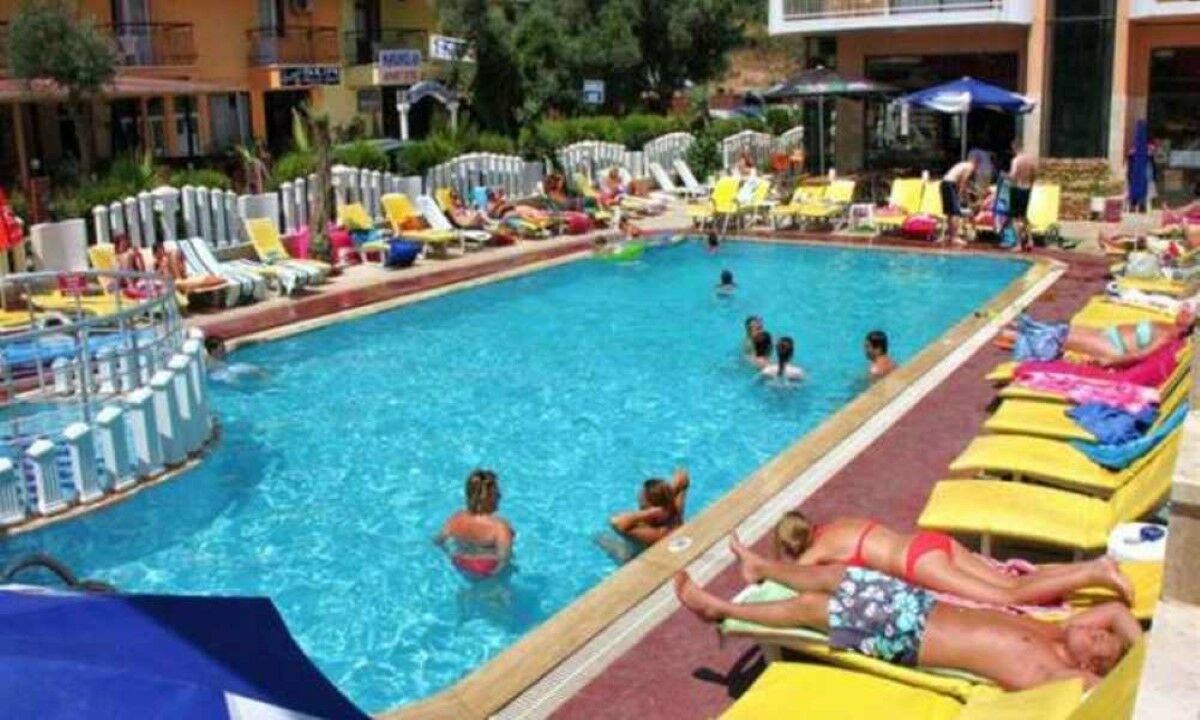Mutlu Hotel Didim Exterior photo