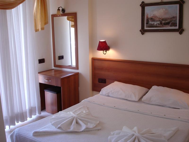 Mutlu Hotel Didim Exterior photo